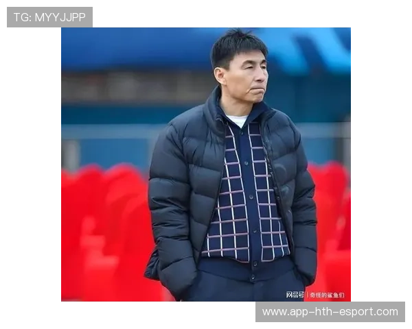 河南队李玮锋带队魔鬼拉练，强调中场绞杀力争负分快速清零